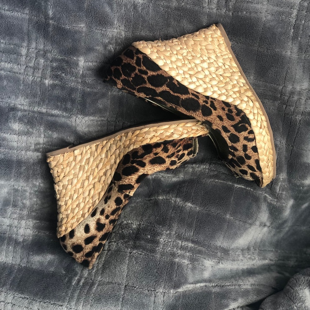 Leopard Wedges - Picture 3 of 4